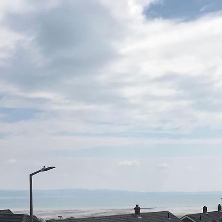 Mumbles - Modern Apartment With Panoramic Sea Views Oystermouth Eksteriør billede